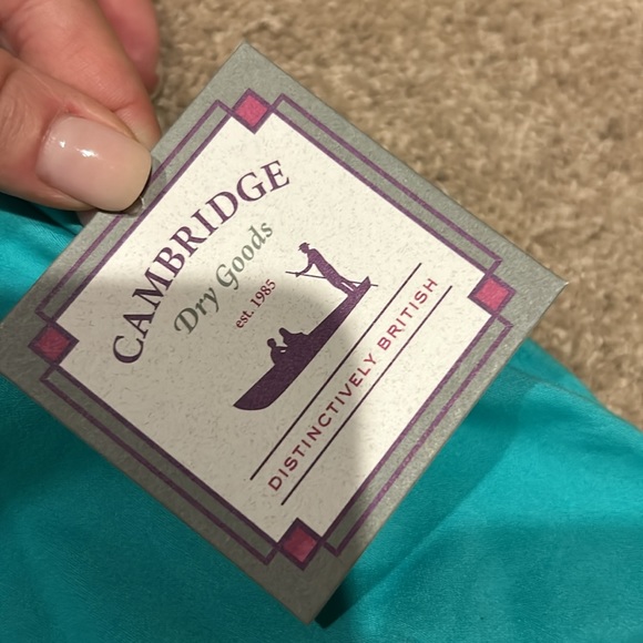 Lot of 4 pair of shorts. Size 2 with 3” inseam. - Picture 6 of 6